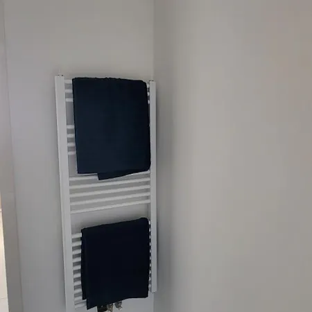 Apartment L'appar-tmn